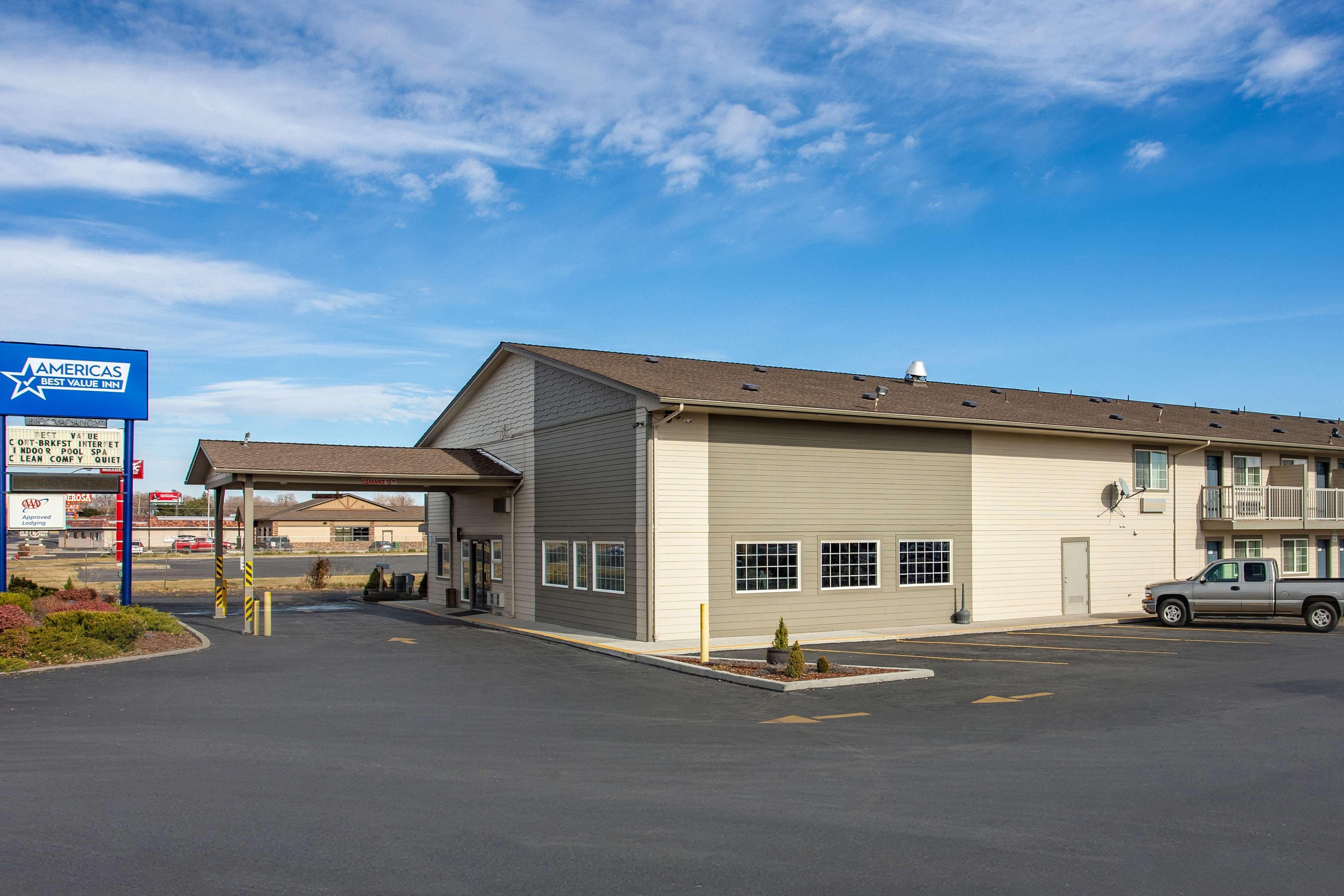 Americas Best Value Inn Burns Eksteriør billede