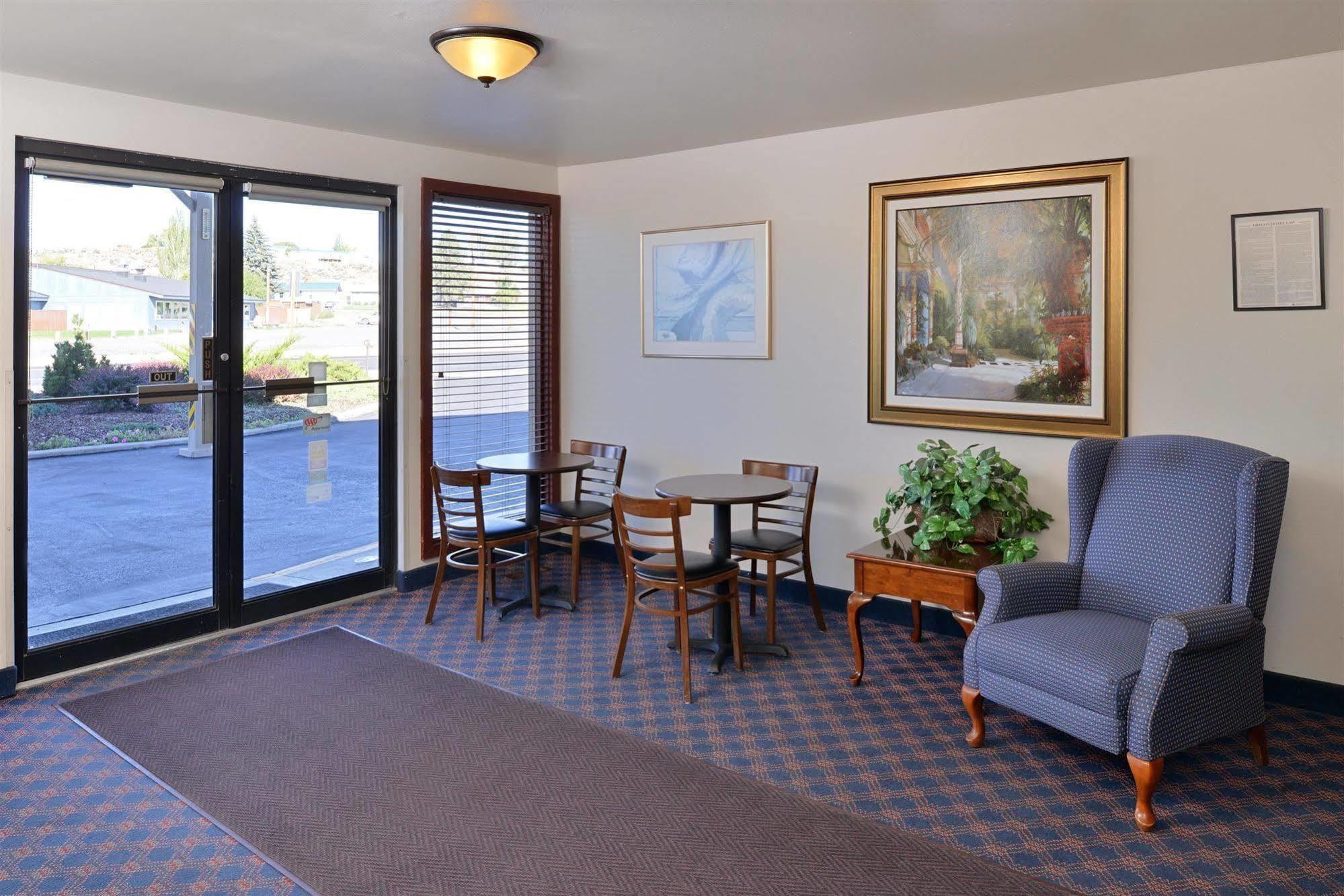 Americas Best Value Inn Burns Eksteriør billede